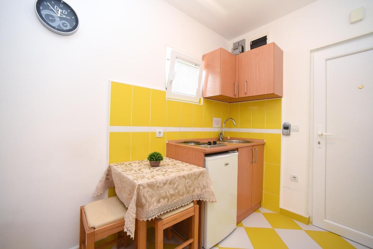 D&D Apartments تيفات المظهر الخارجي الصورة