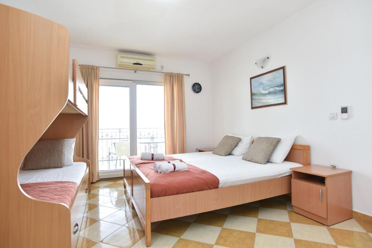D&D Apartments تيفات المظهر الخارجي الصورة