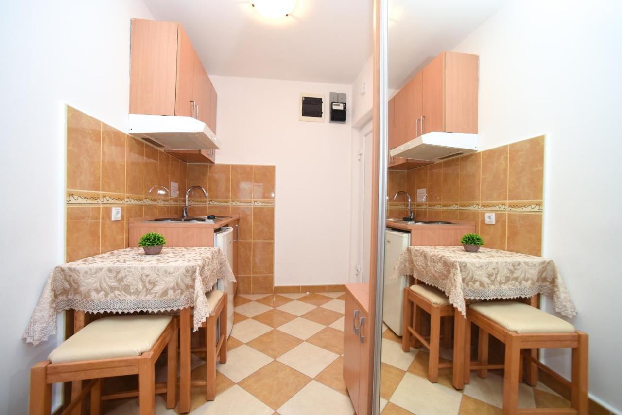 D&D Apartments تيفات المظهر الخارجي الصورة