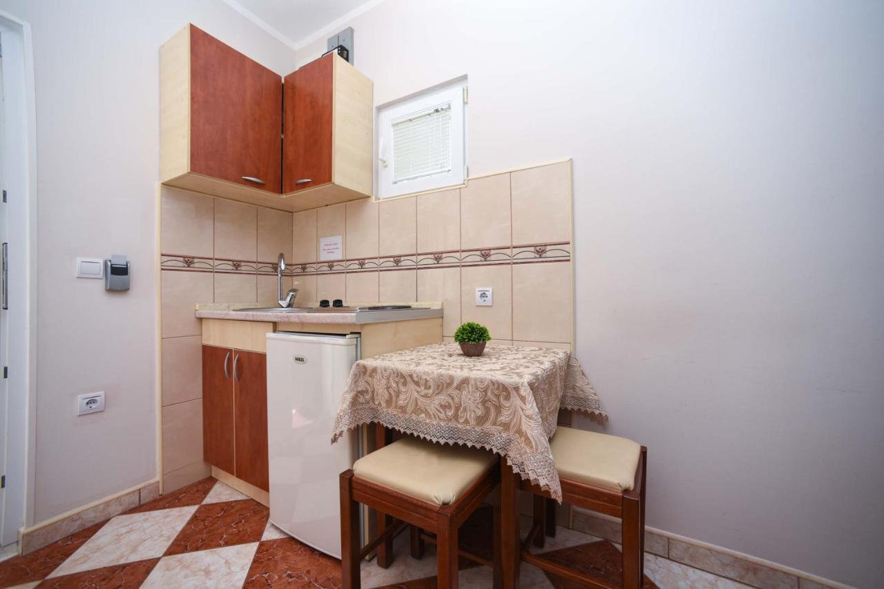 D&D Apartments تيفات المظهر الخارجي الصورة